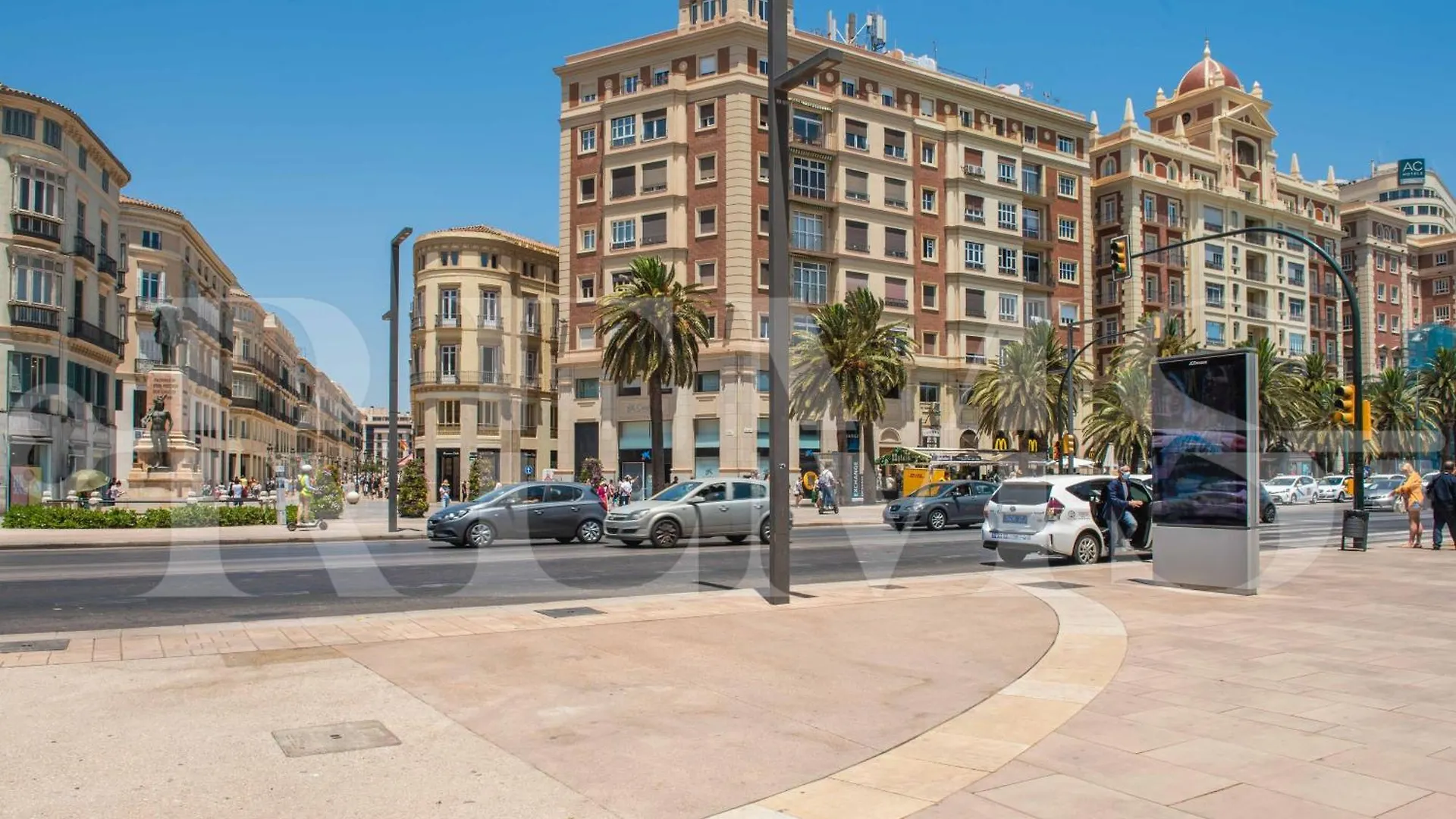 Historic Charm Steps From Top Landmarks By Rems Málaga